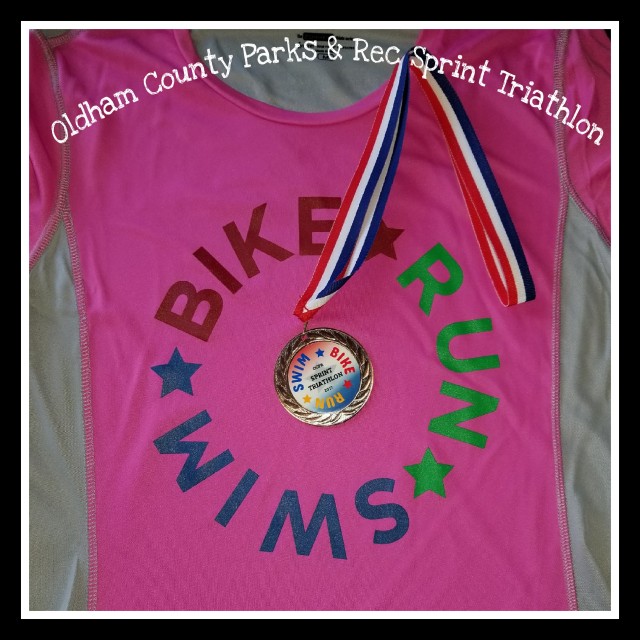 Oldham County Sprint Triathlon Shirt and medal